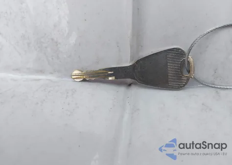 2001 Subaru Outback from USA, damaged, VIN 4S3BH675717639216